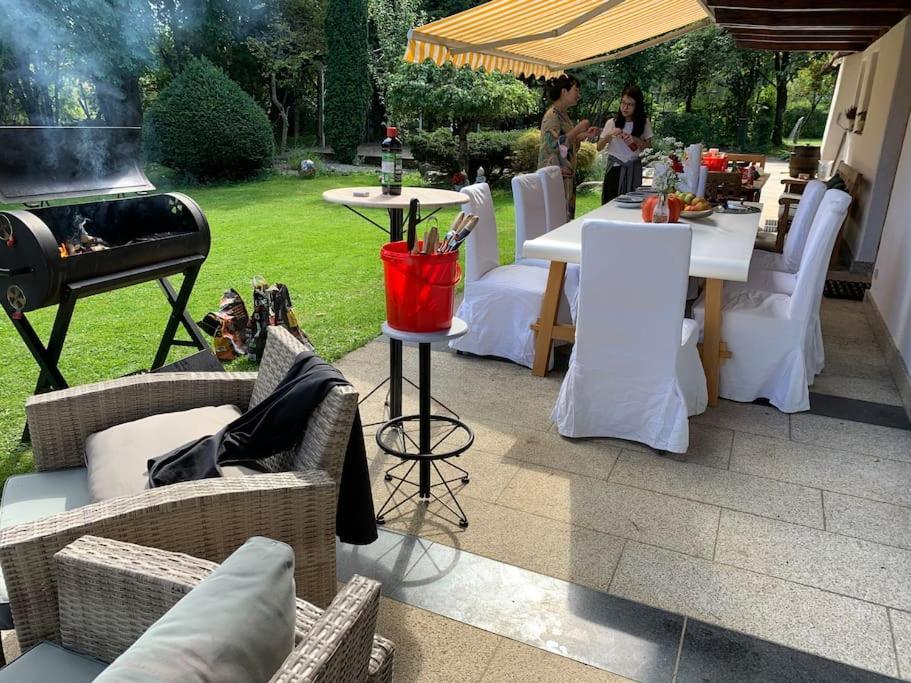 פלדקירכן-וסטרהאם Whole Villa Munich, Alps View, Quiet And Spacious מראה חיצוני תמונה